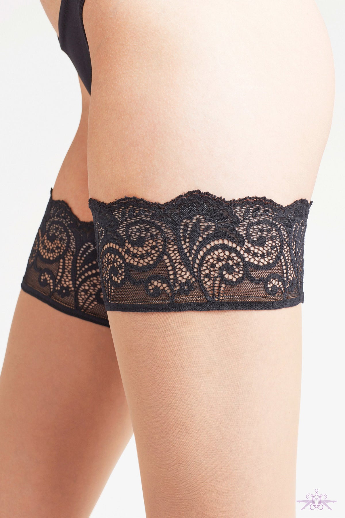 Falke Matt Deluxe 20 Hold Ups - Mayfair Stockings